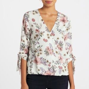 West Kei Allan Surplice Tie Sleeve High Low Floral Blouse Size Large